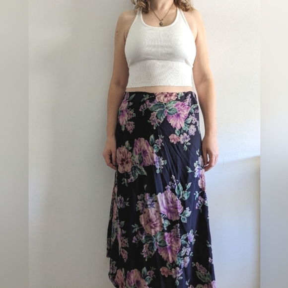 Vintage Jones New York Floral Maxi Skirt - Picture 2 of 8